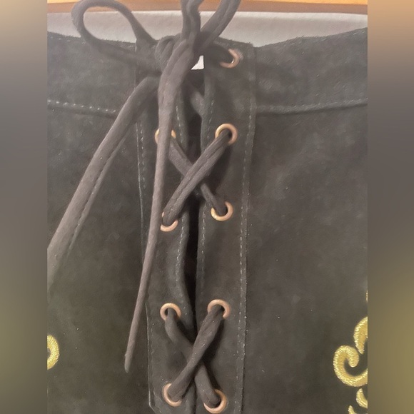 Free People Wild West Embroidered Suede Mini Skirt in Black and Gold. X-Small - Picture 8 of 12